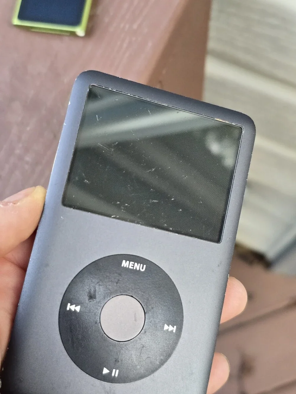 Apple iPod classic 6th Gen Gray 160 gb ipod shuffle + 5th gen ipod 80 gb READ